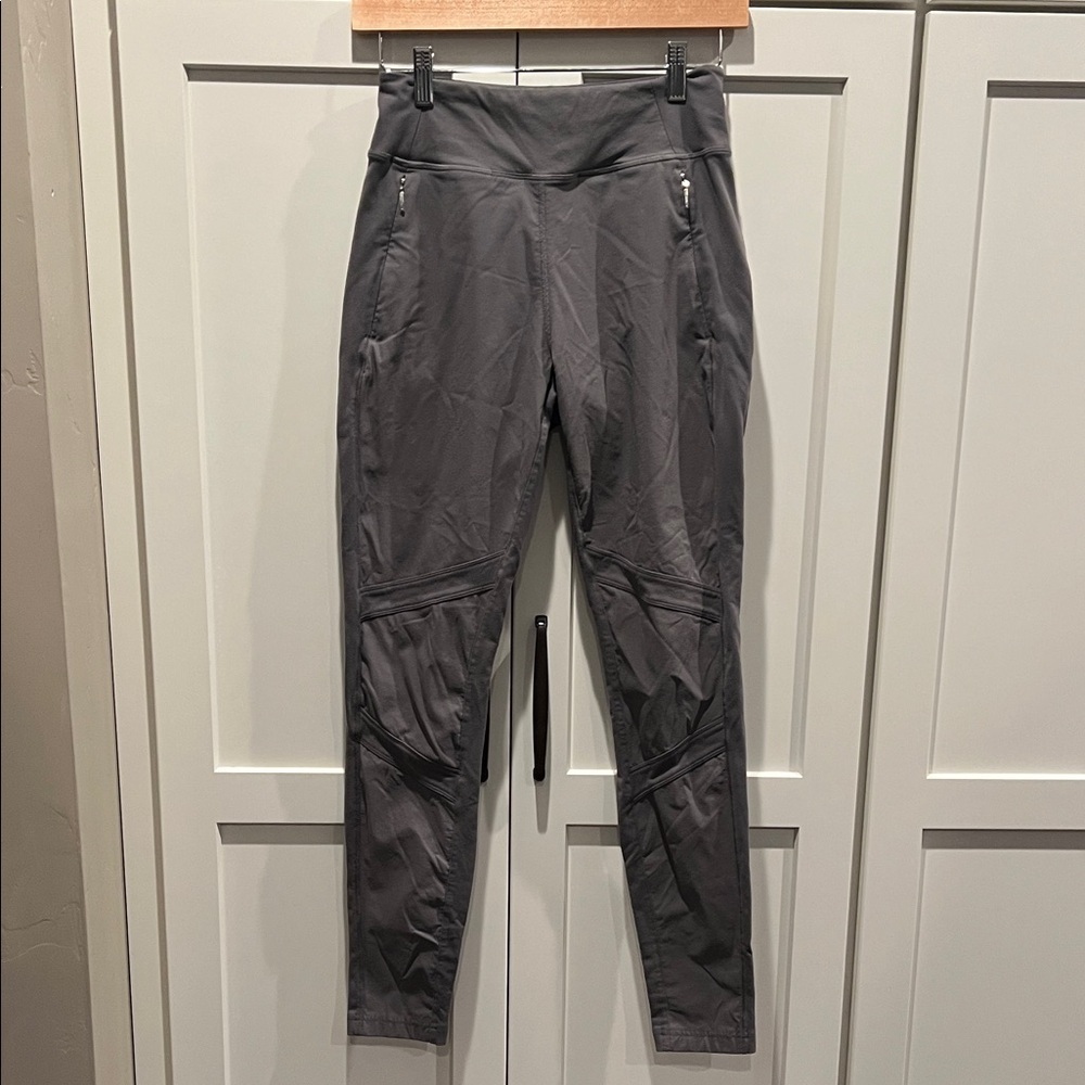 Athleta Charcoal Joggers Leggings Size 4 Inseam 28"